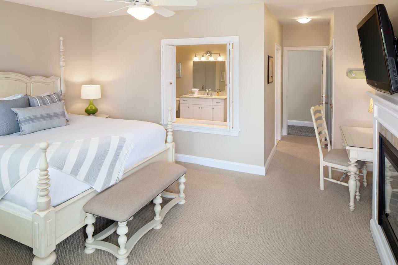 Inn At Harbor Hill Marina 니안틱 외부 사진