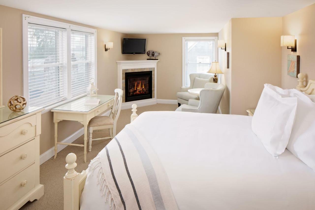 Inn At Harbor Hill Marina 니안틱 외부 사진